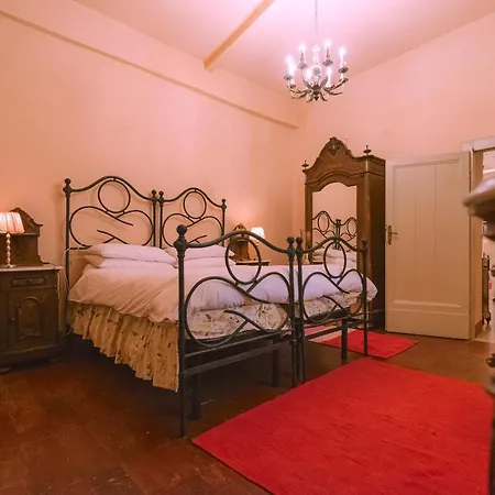 Palazzo Romani Adami Affittacamere Fermo