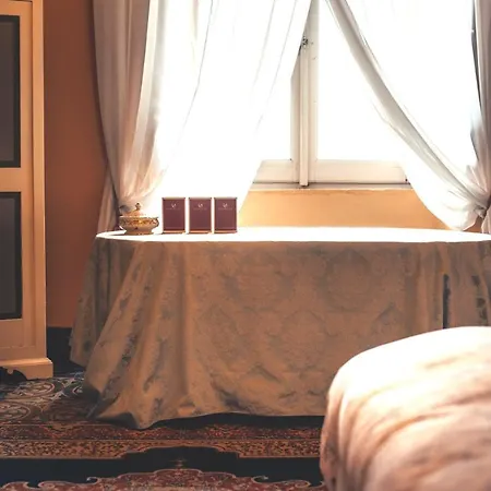 Palazzo Romani Adami 4*