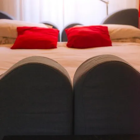 Palazzo Romani Adami Affittacamere Fermo