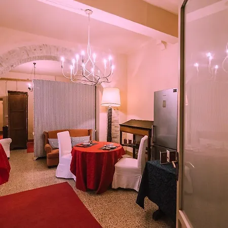 Palazzo Romani Adami 4*