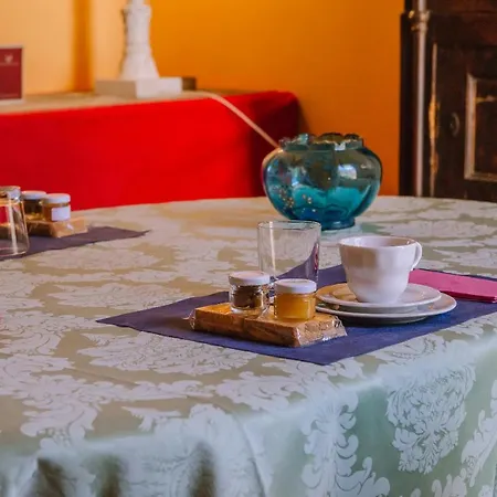 Guest house Palazzo Romani Adami Fermo