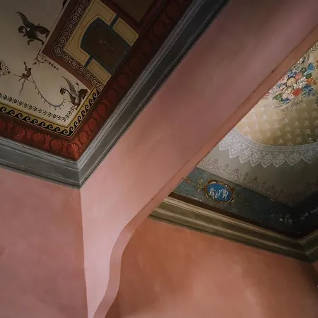 Palazzo Romani Adami 3*