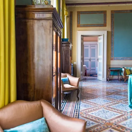 Gæstehus Palazzo Romani Adami 4*